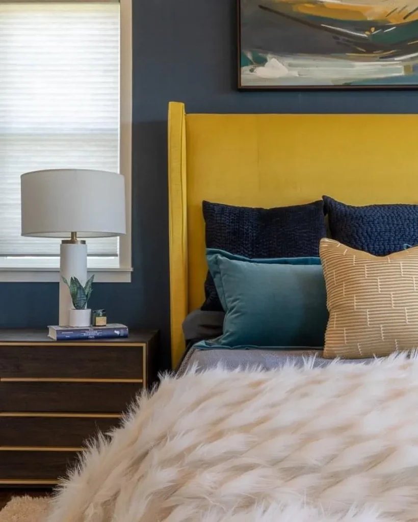 Bold Navy and Mustard Yellow Pairing