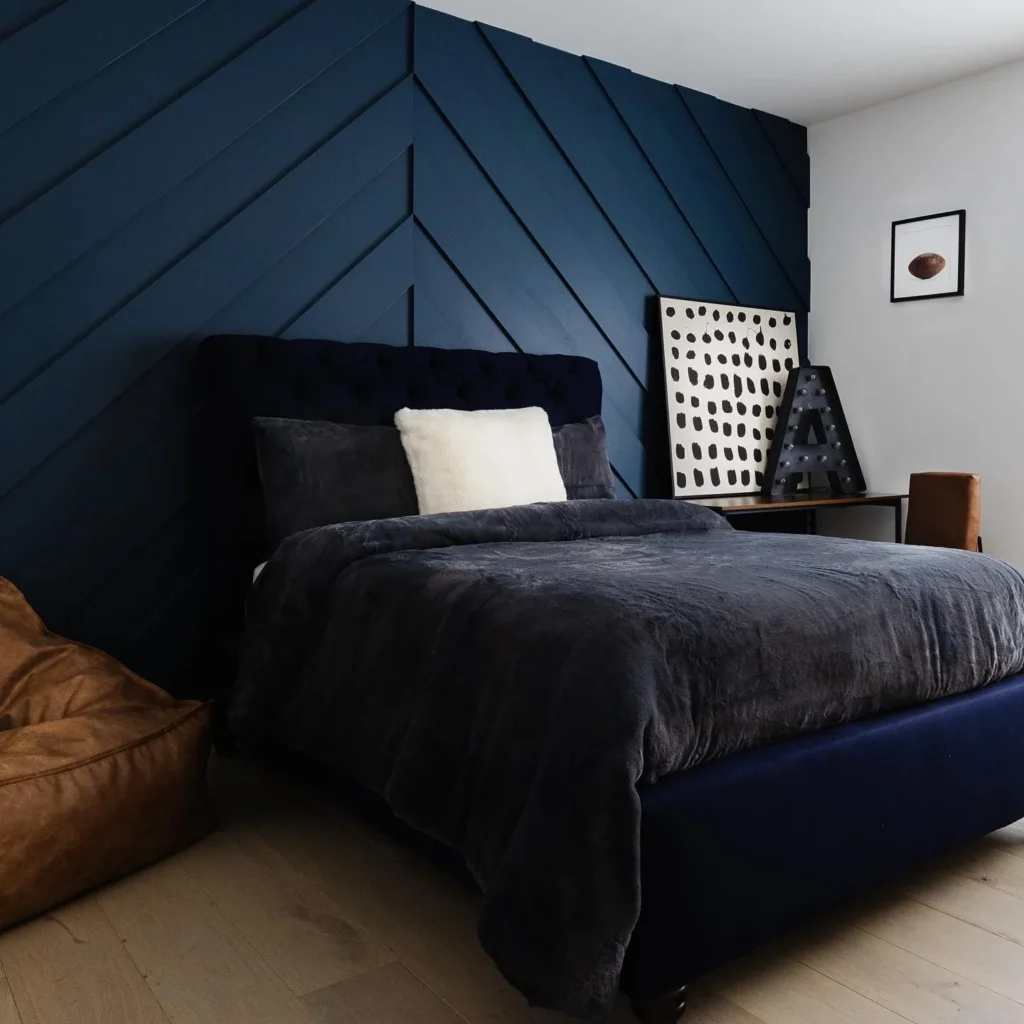 Murals and Bold Accent Walls